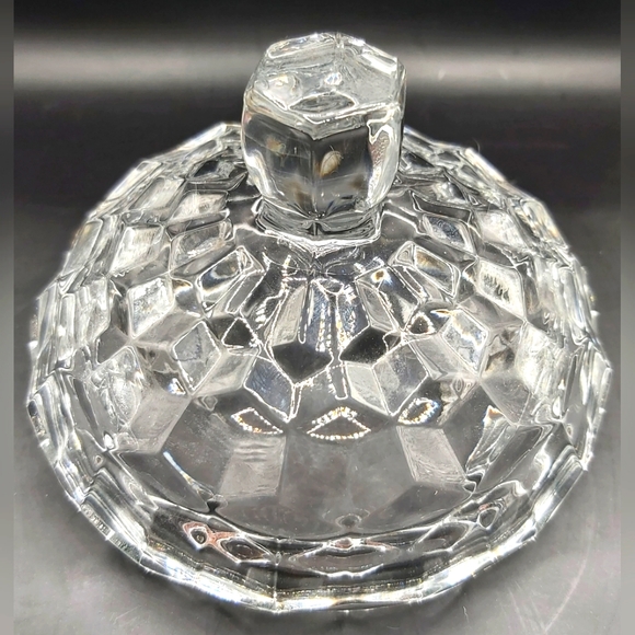 Fostoria American cube pattern candy dish - Picture 4 of 7